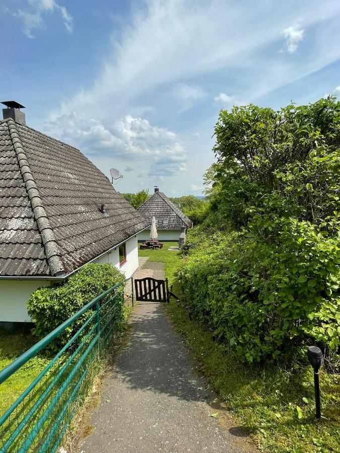 Ferienhaus "Gestiefelter Kater" Am See Im Bergland Kirchheim  Kültér fotó