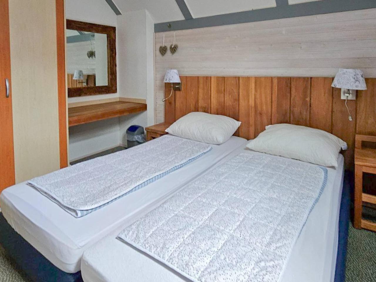 Ferienhaus "Gestiefelter Kater" Am See Im Bergland Kirchheim  Kültér fotó